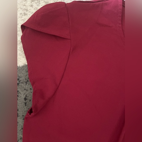 Red blouse - Picture 2 of 3